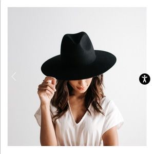 EUC black Scottie felt hat- Gigi Pip S/M 🖤